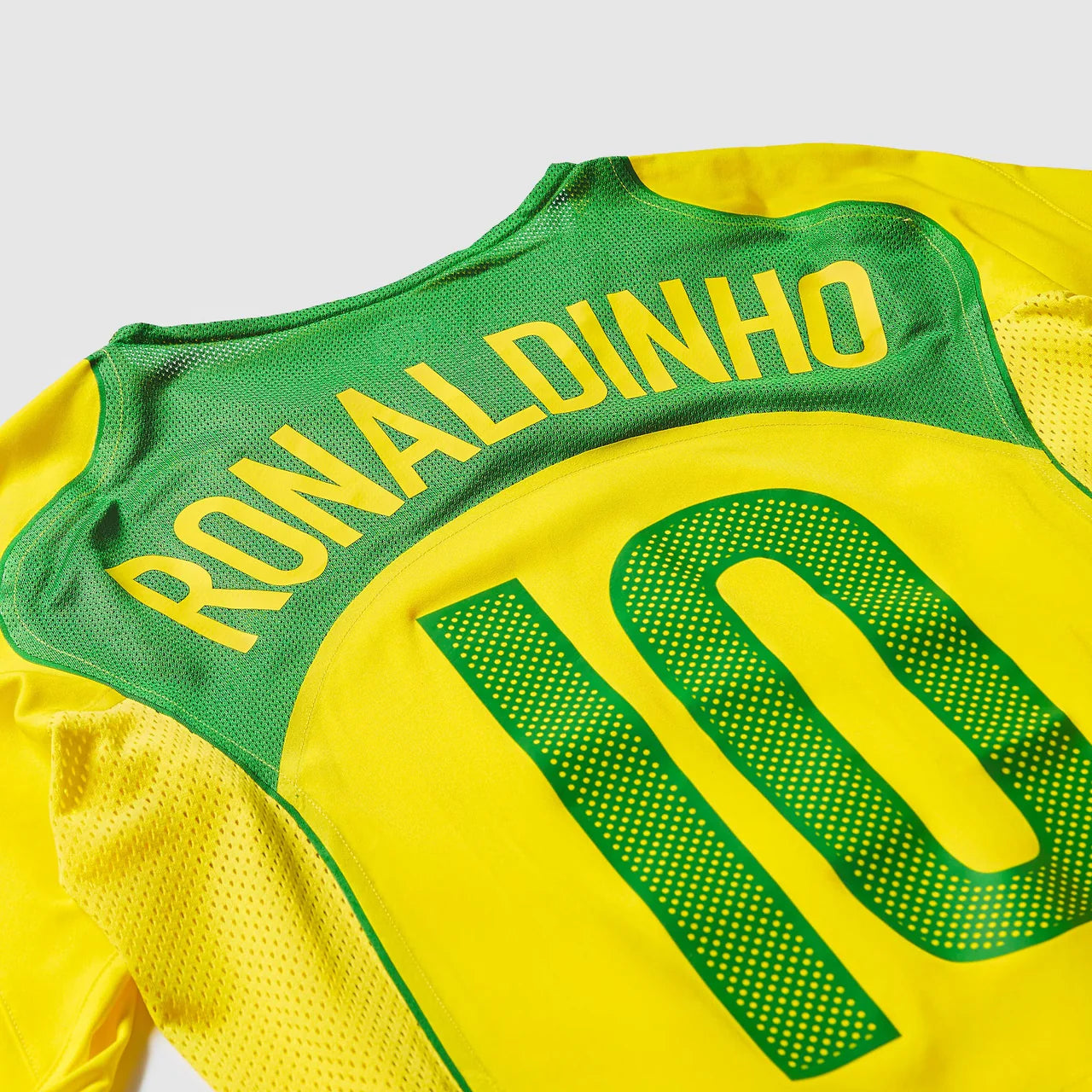 CAMISA NIKE BRASIL REEDIÇÃO TOTAL 90 RONALDINHO MASCULINA
