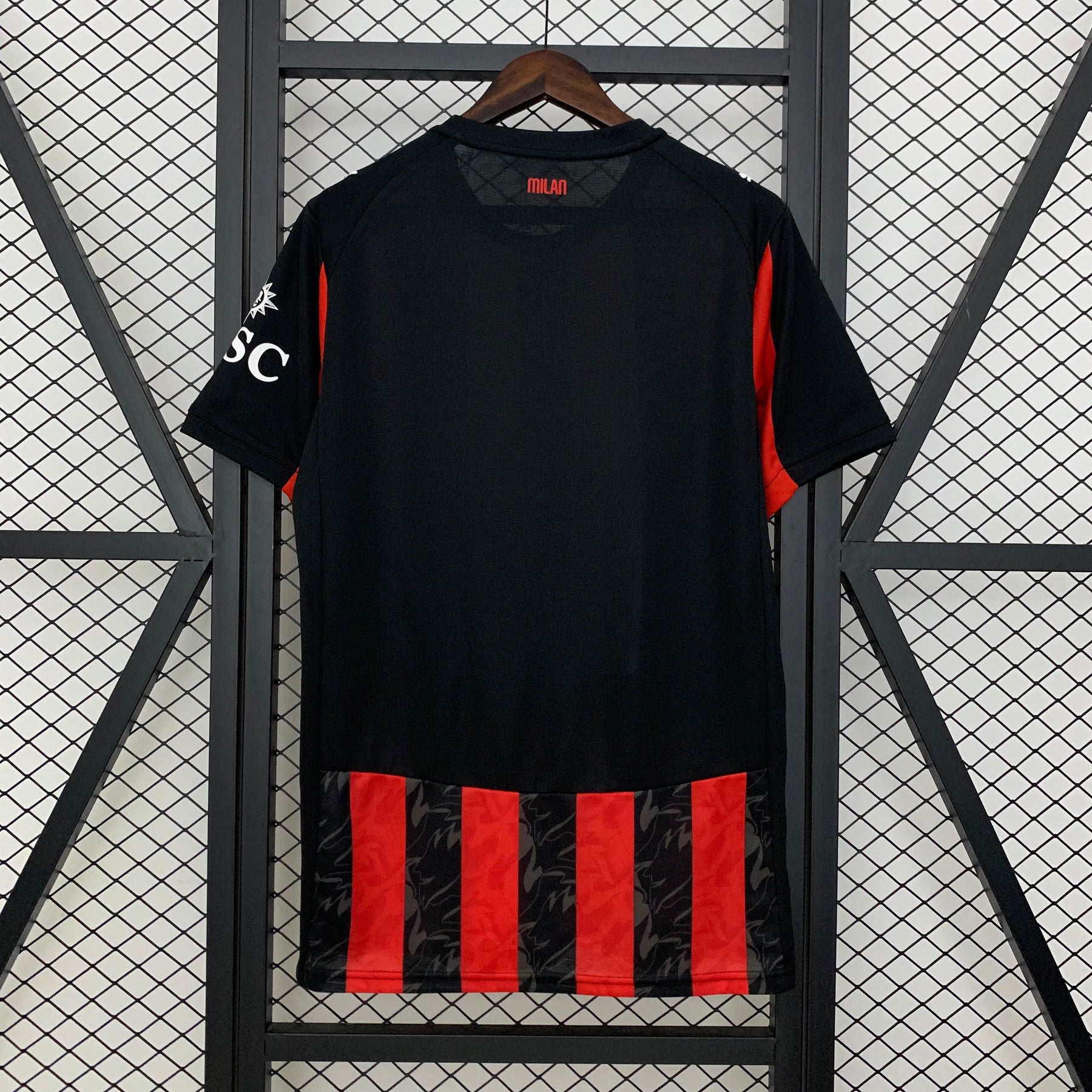 Camisa do Milan Home 2025/26 Versão Torcedor
