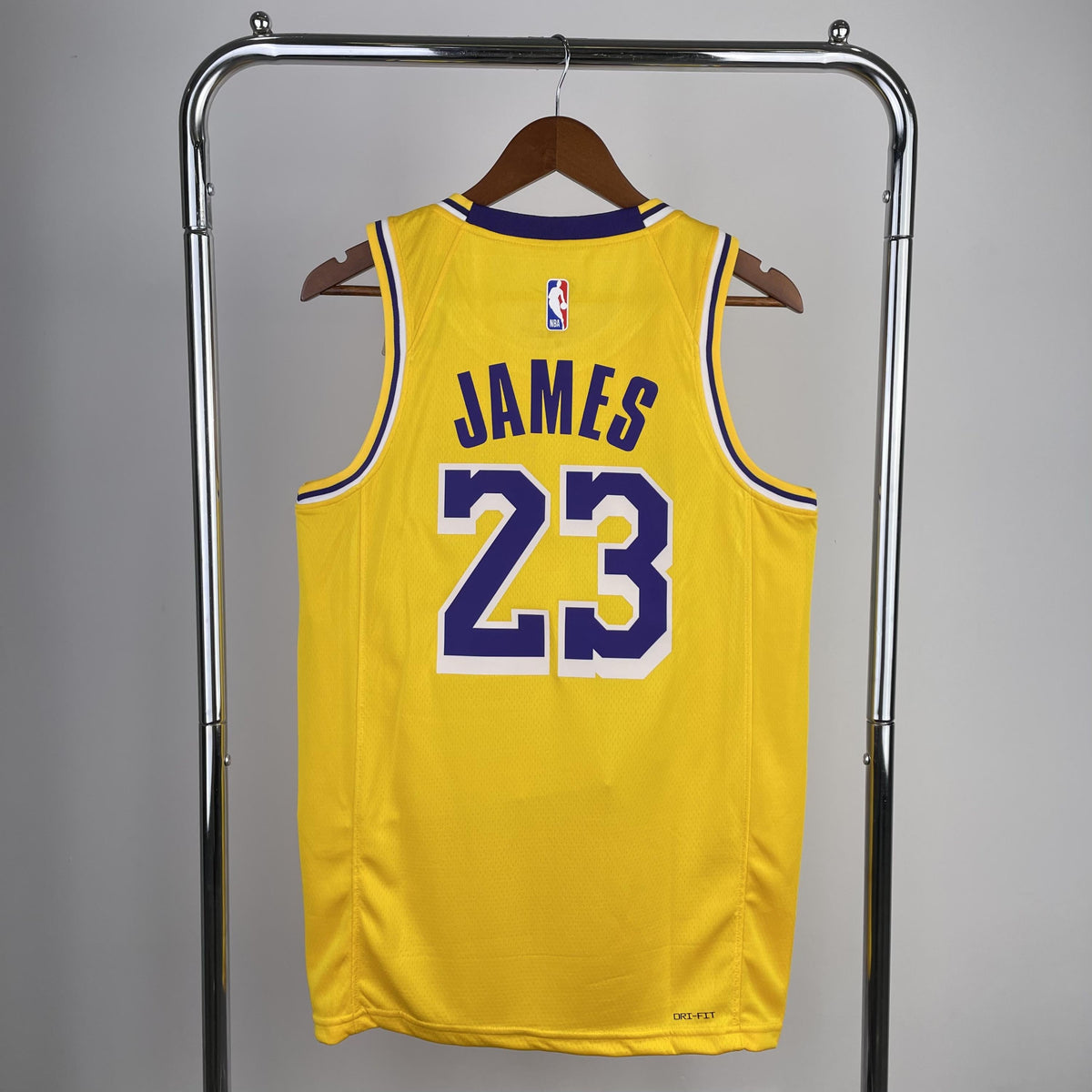 Regata Nike - Los Angeles Lakers Icon Edition 2022 #james - Swingman - Rei da Pelada