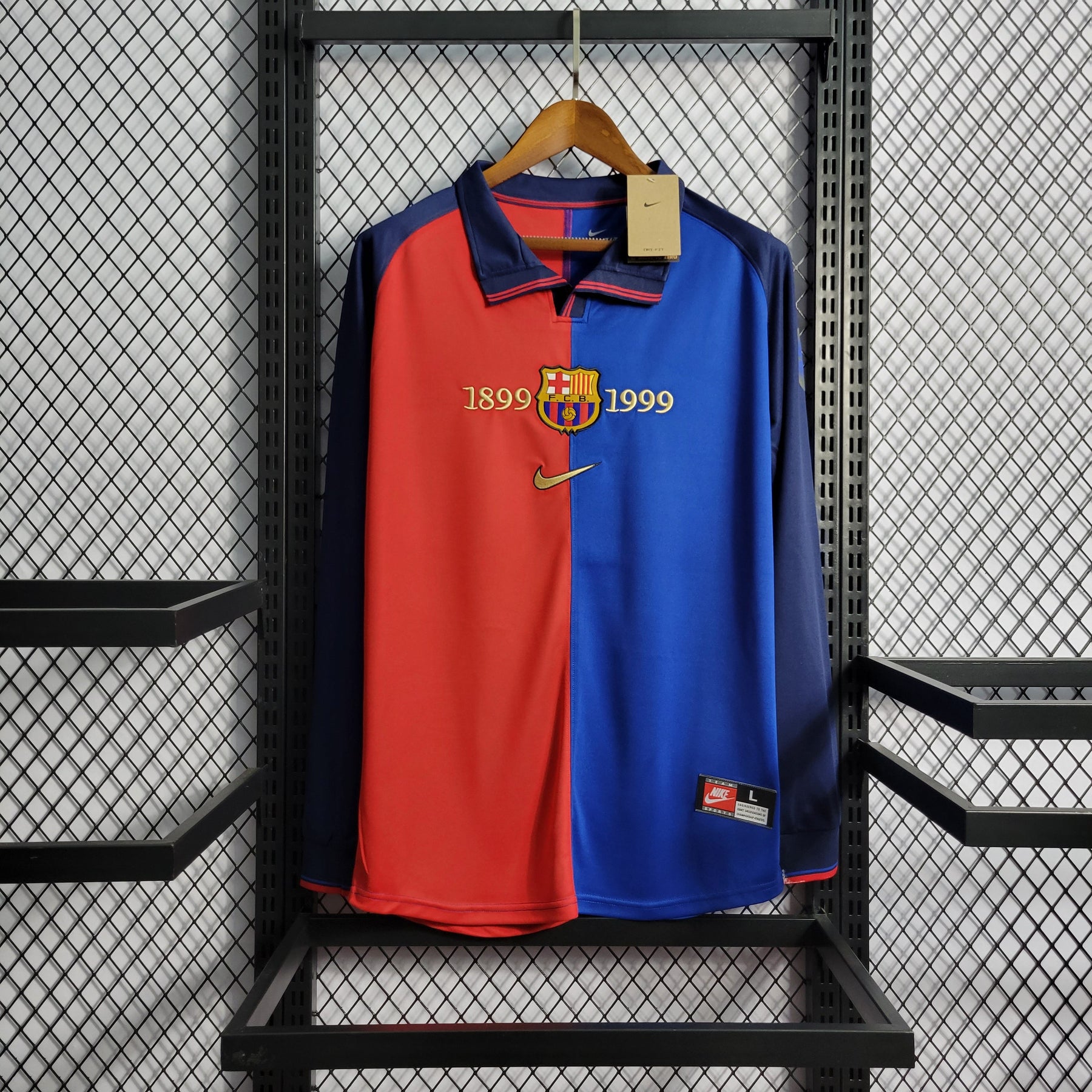 Camisa Barcelona Edição Comemorativa 100 Anos - Versão Retrô Manga Comprida
