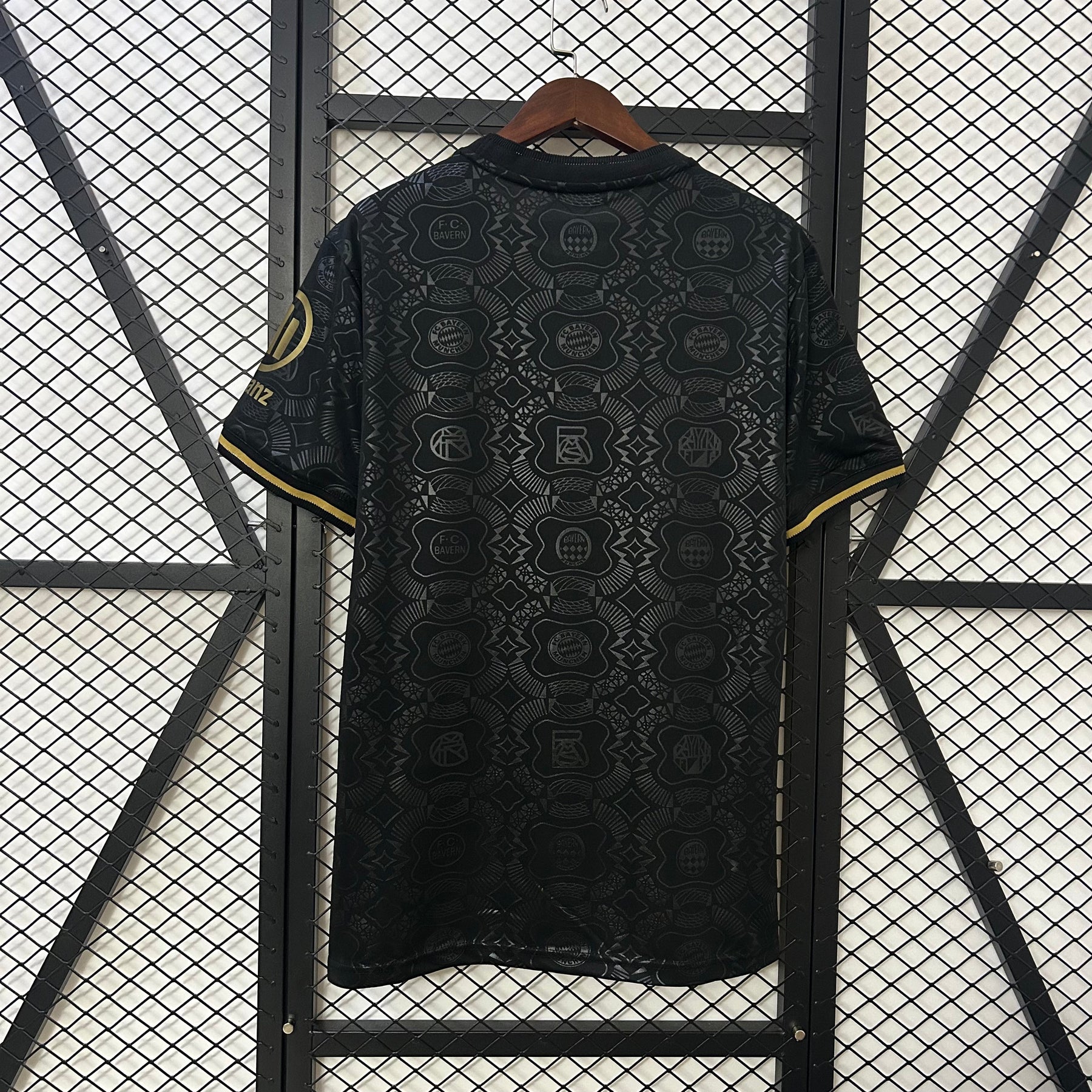 Camisa Bayern de Munique 25/26 Comemorativa 125 Anos Adidas Masculina