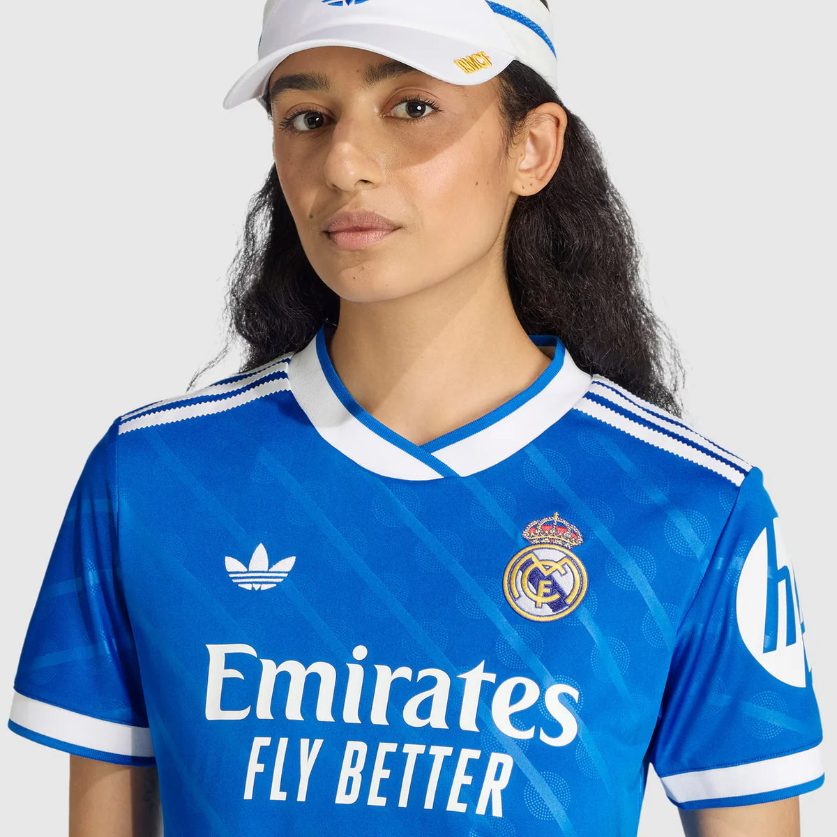 CAMISA FEMININA ADIDAS REAL MADRID 2025/26 III
