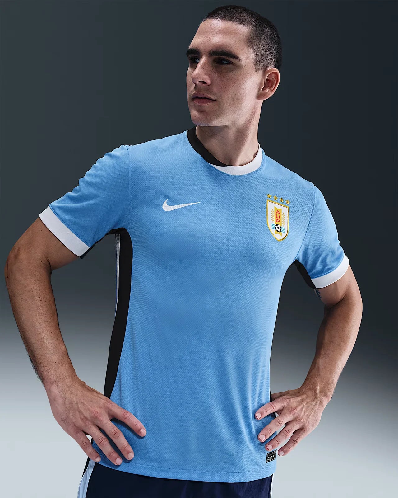 CAMISA NIKE DO URUGUAI 2025/26 I TORCEDOR