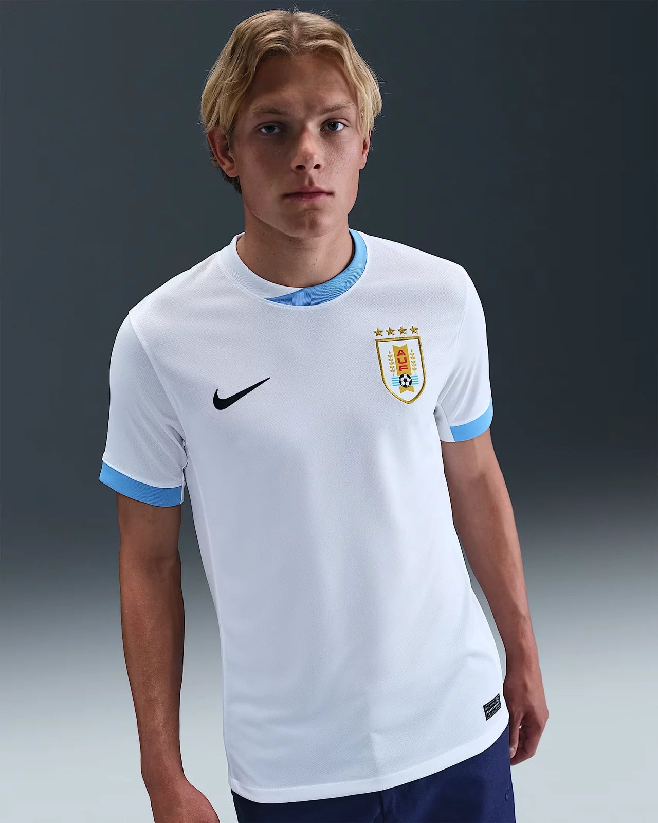 CAMISA NIKE DO URUGUAI 2025/26 II TORCEDOR